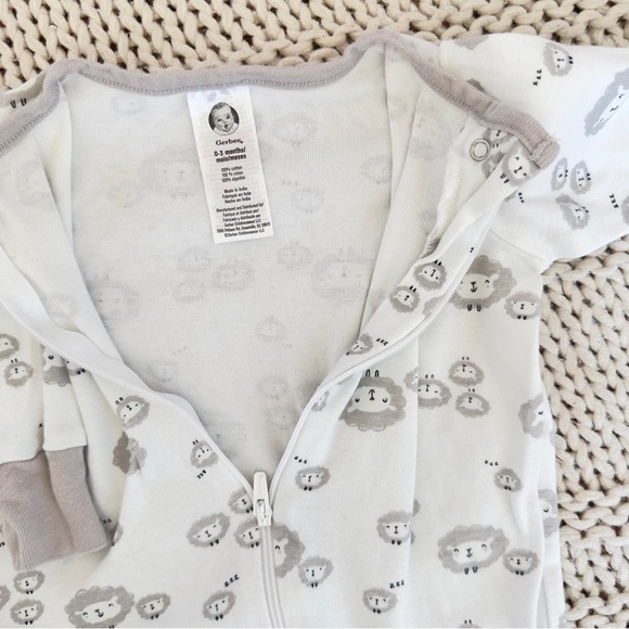 Gerber Baby Neutral Sheep Sleep & Play Footsie Size 0-3 Months - Picture 3 of 3